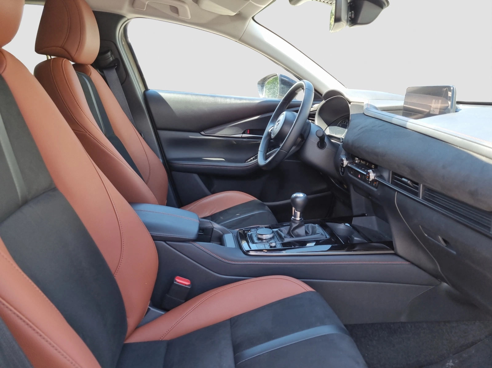 Immagine 12 Mazda CX-30