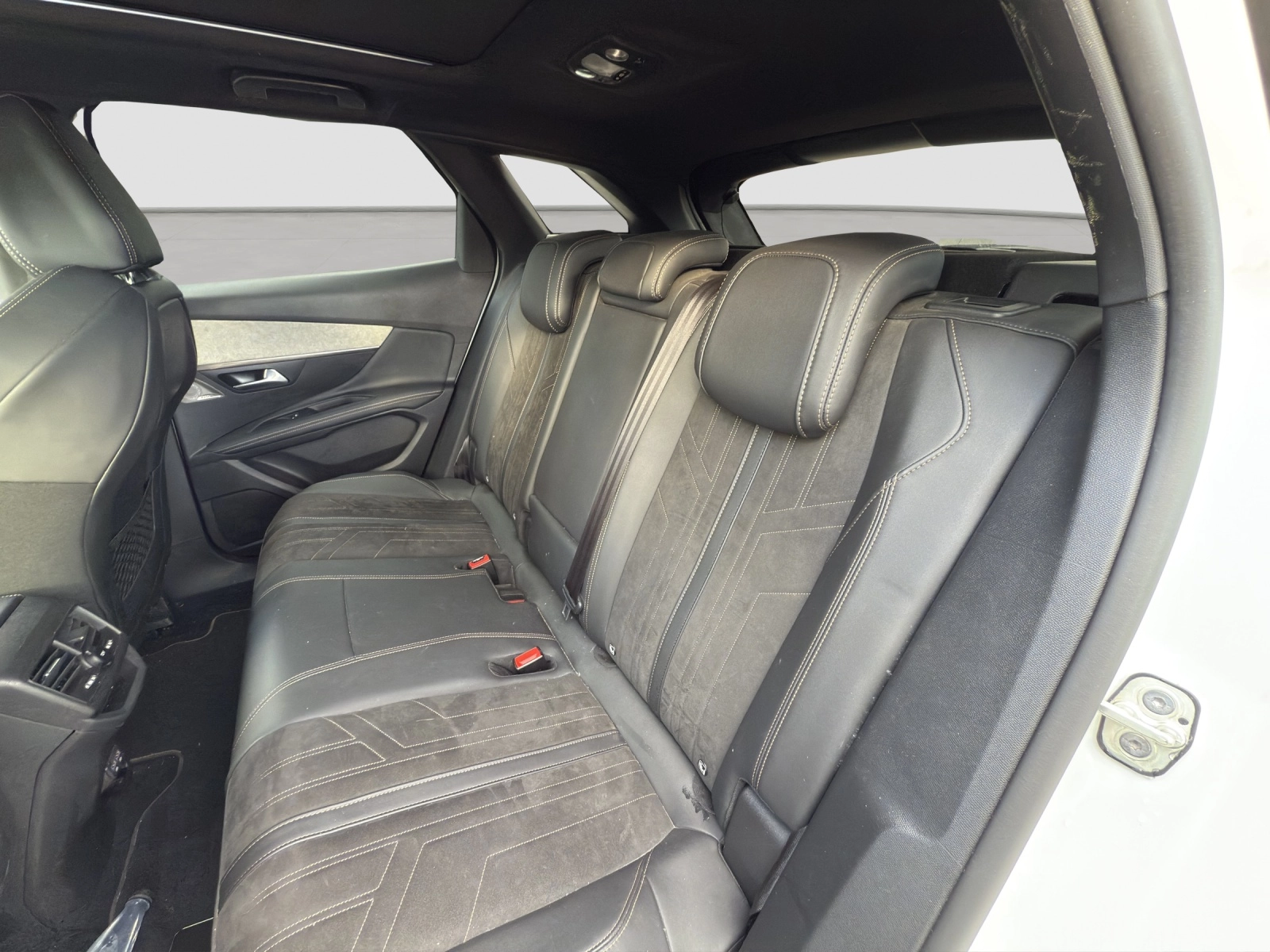 Immagine 10 Peugeot 3008