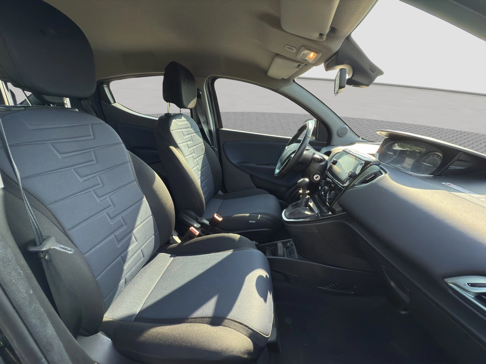 Immagine 11 Lancia Ypsilon