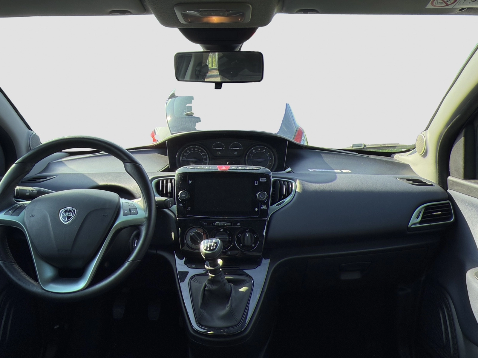 Immagine 13 Lancia Ypsilon