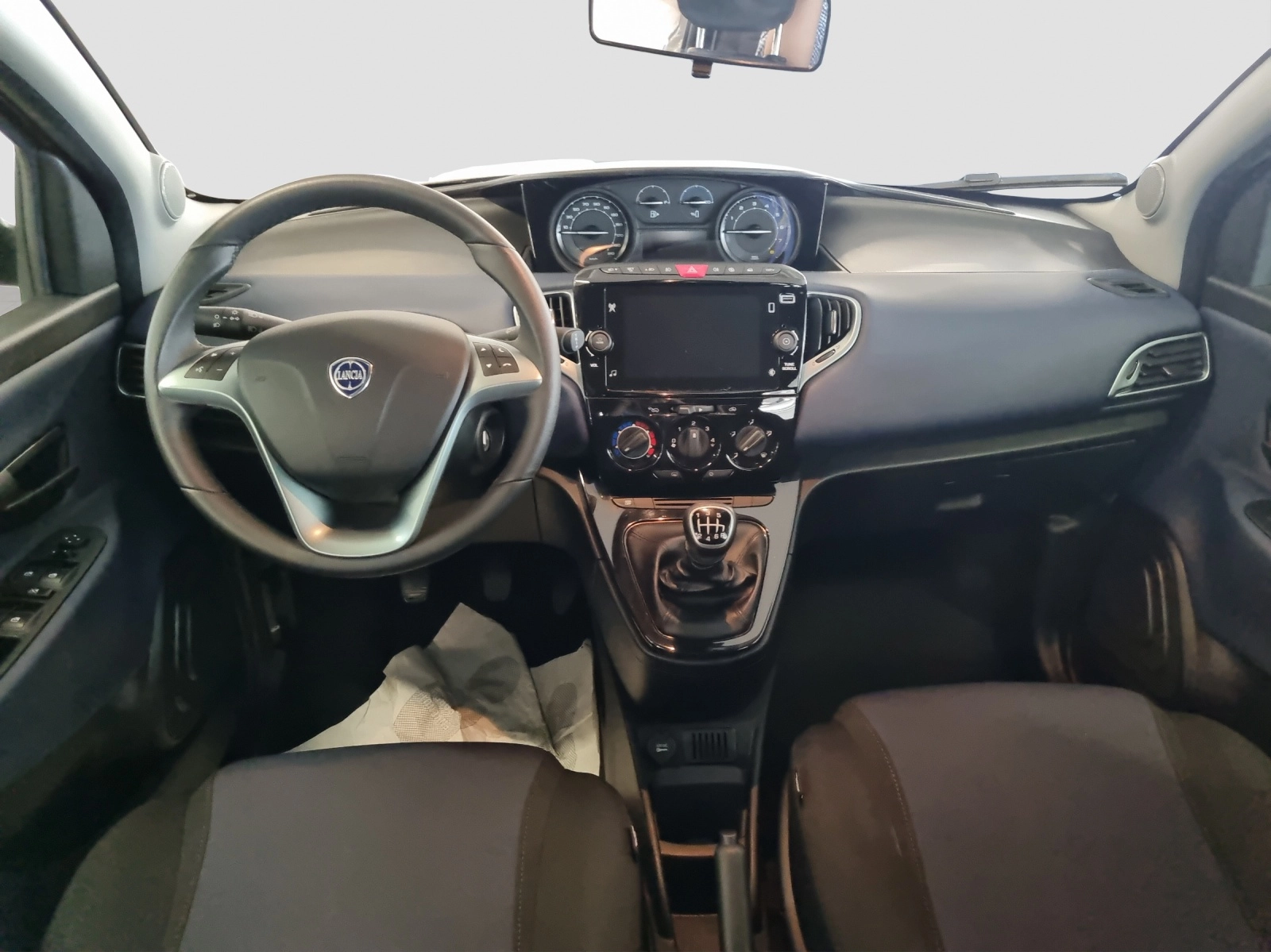 Immagine 13 Lancia Ypsilon