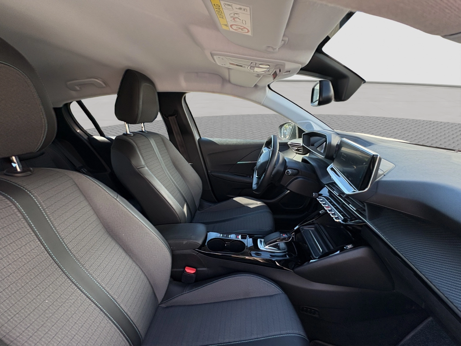 Immagine 11 Peugeot 208