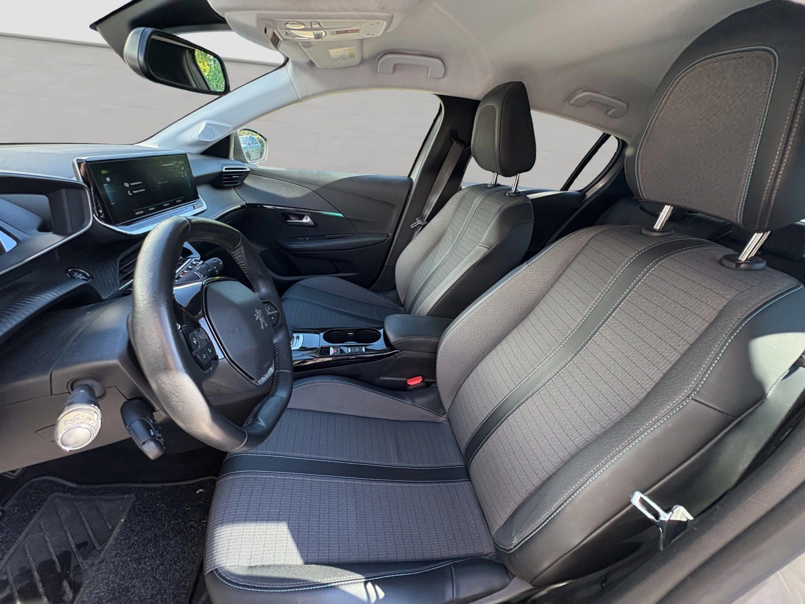 Immagine 9 Peugeot 208