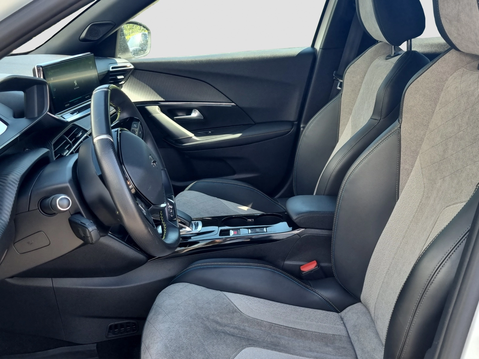 Immagine 9 Peugeot 2008