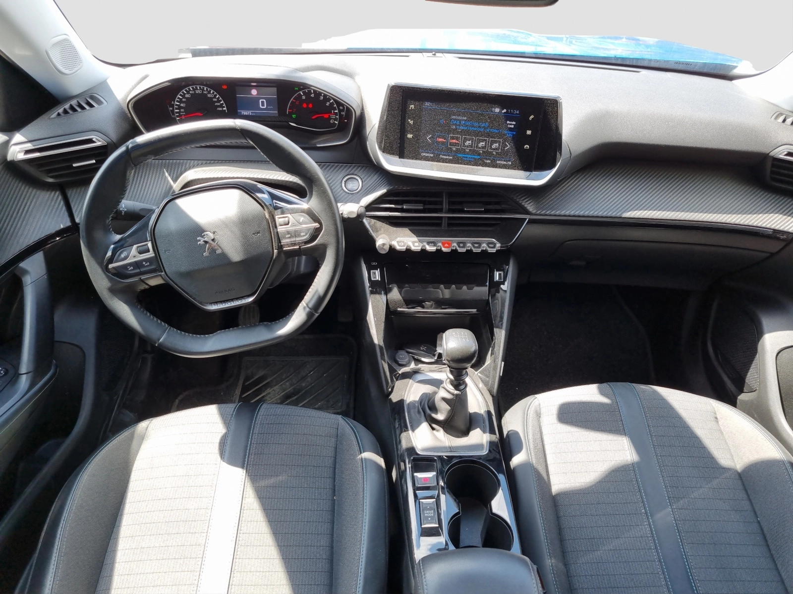 Immagine 13 Peugeot 2008