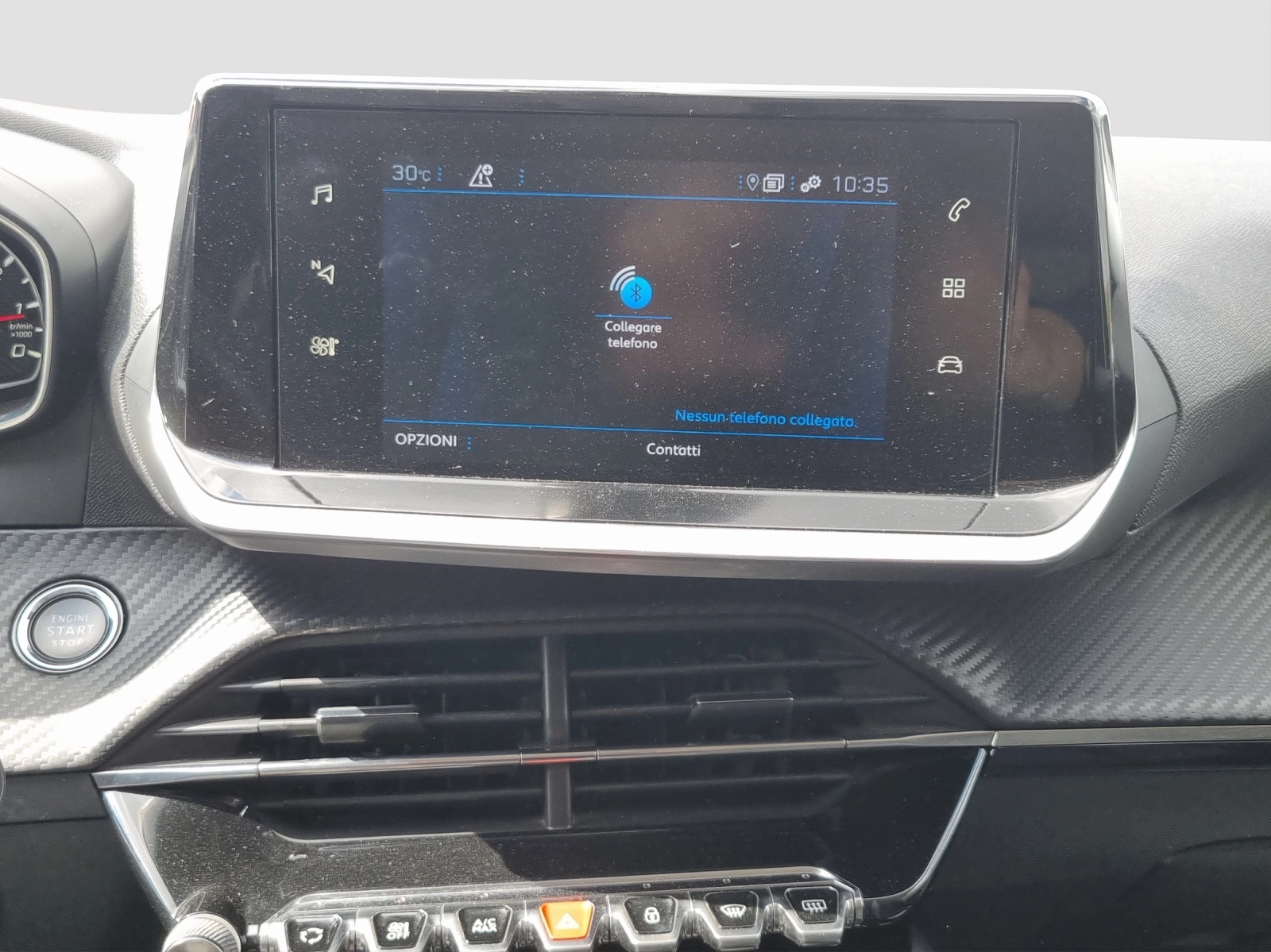 Immagine 15 Peugeot 2008