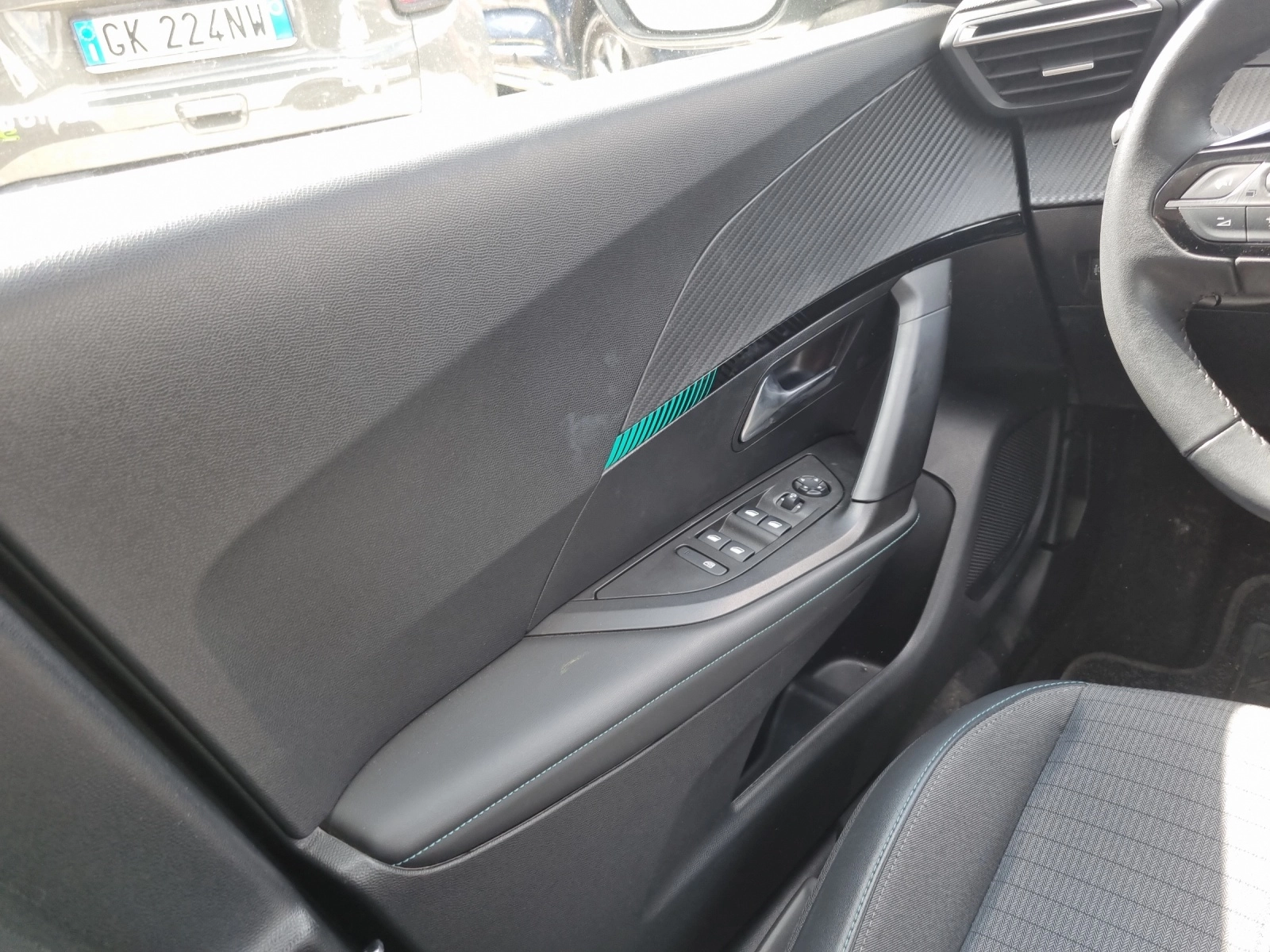 Immagine 17 Peugeot 2008