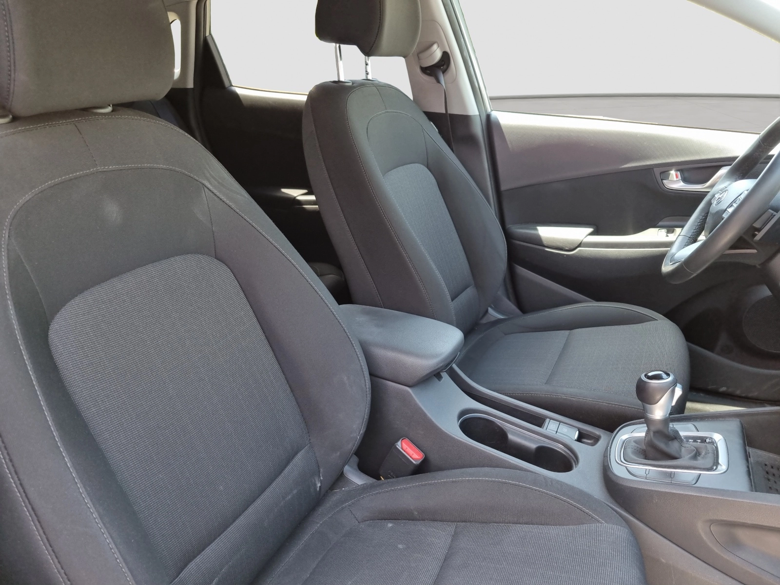 Immagine 12 Hyundai Kona Hybrid