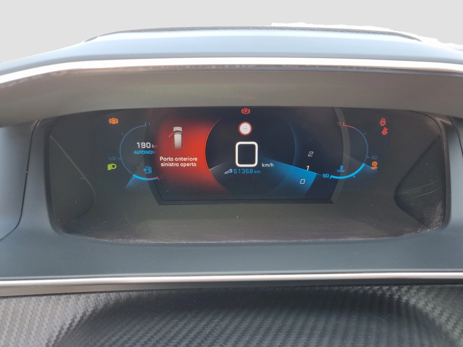 Immagine 18 Peugeot 2008