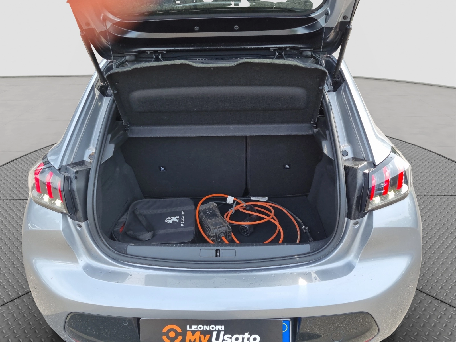 Immagine 11 Peugeot 208