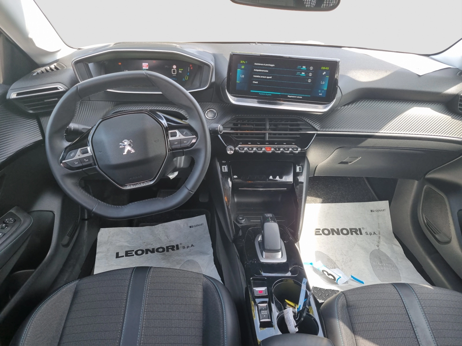 Immagine 13 Peugeot 208