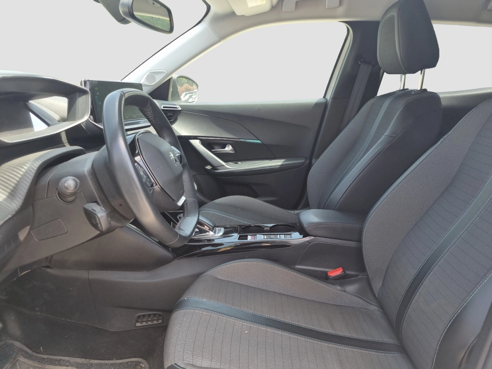 Immagine 9 Peugeot 2008