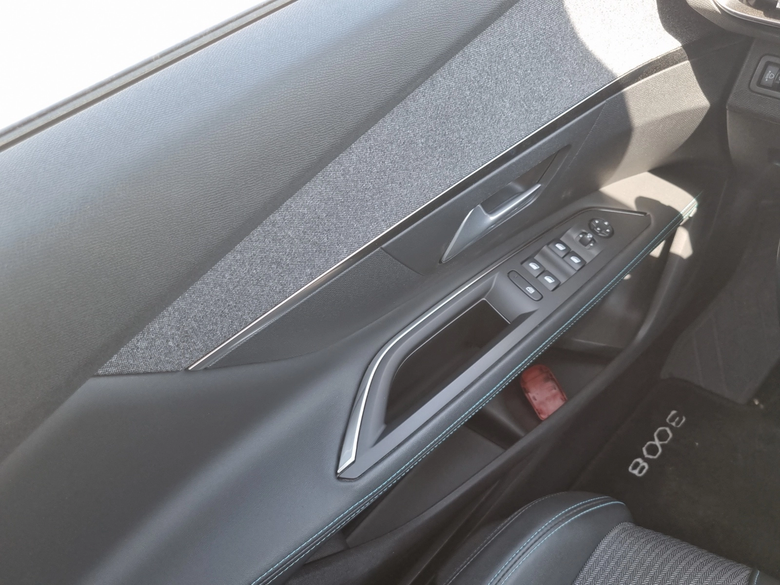 Immagine 17 Peugeot 3008