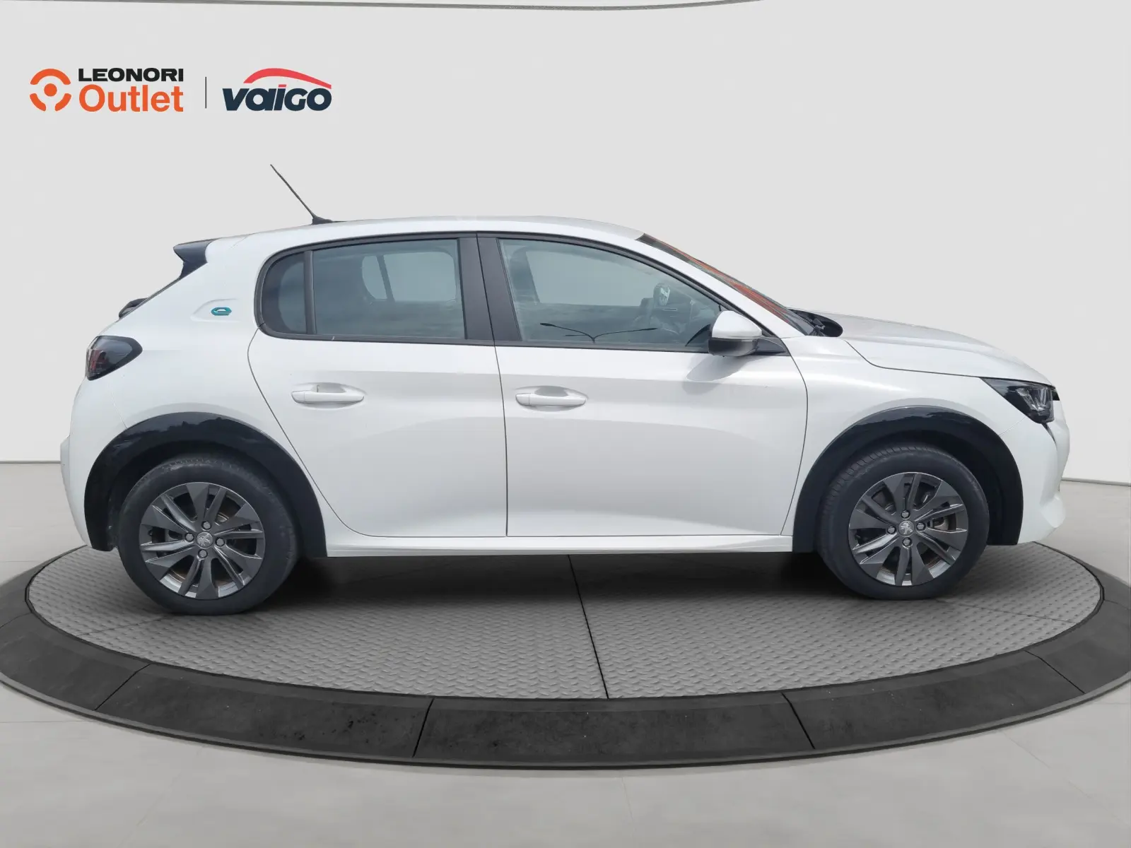 Immagine 6 Peugeot 208