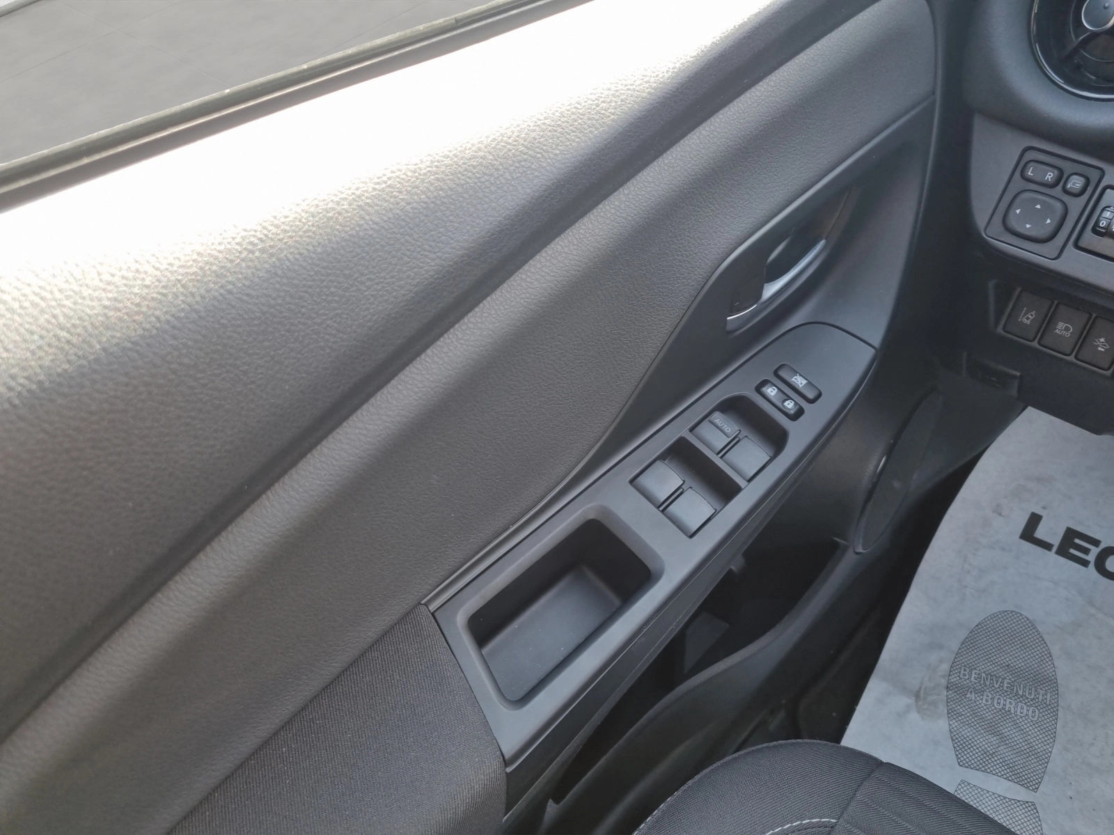 Immagine 17 Toyota Yaris