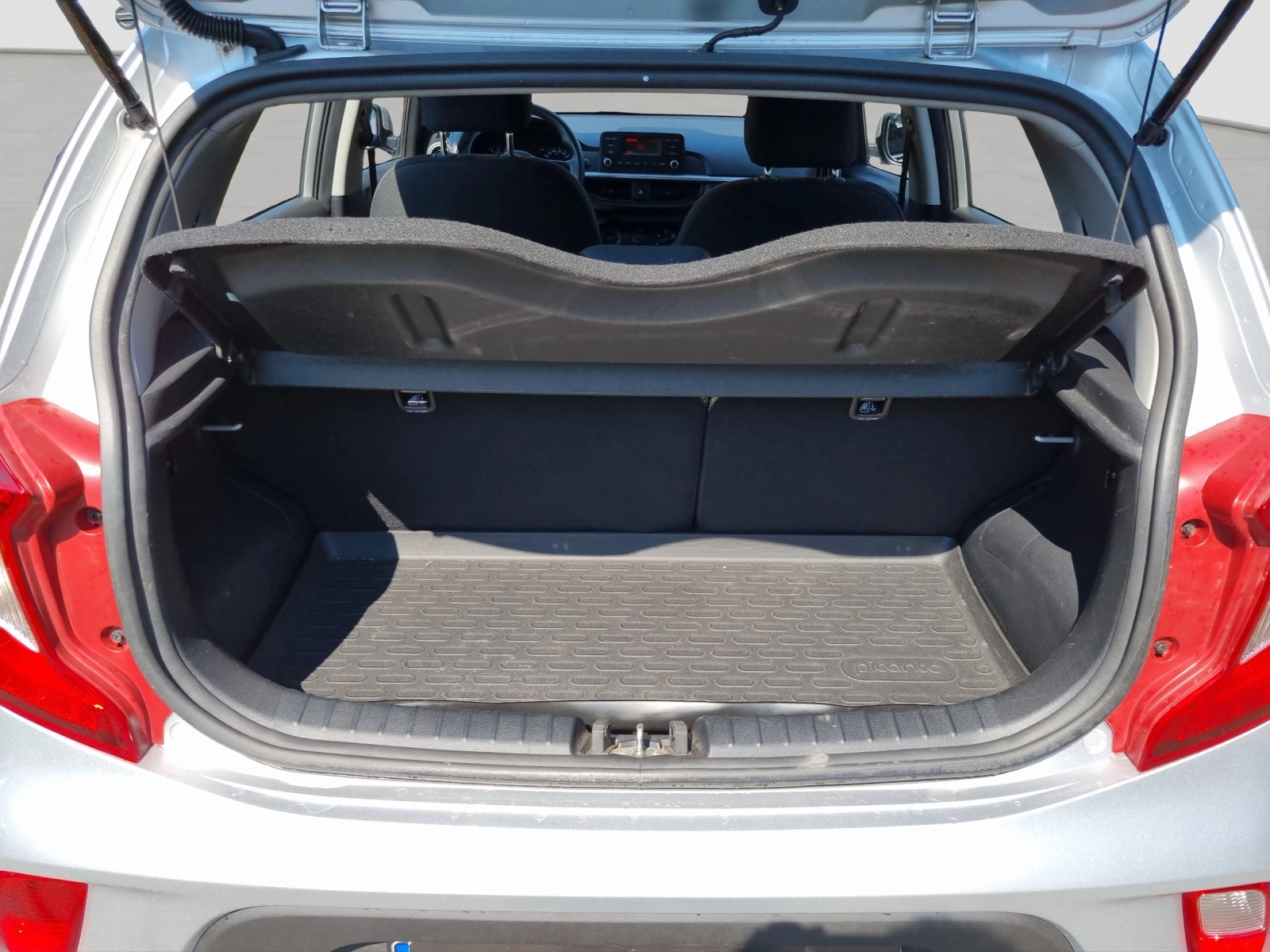 Immagine 11 Kia Picanto