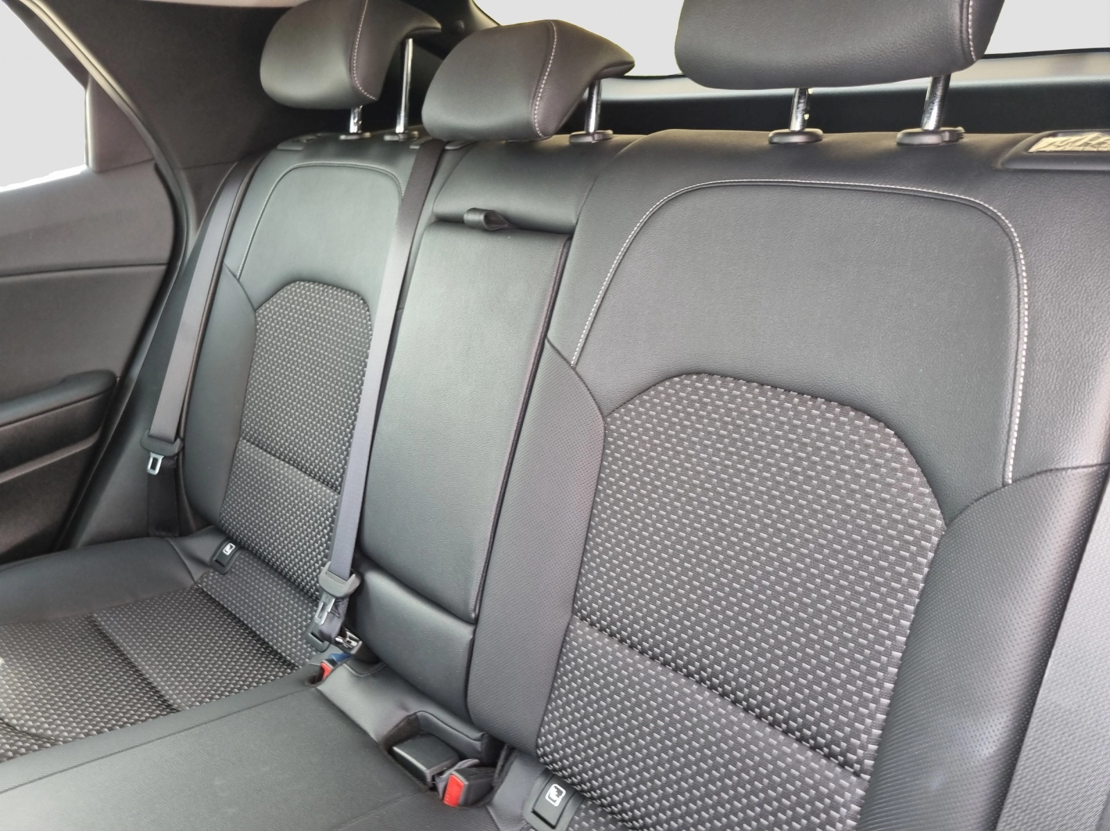 Immagine 10 Kia XCeed