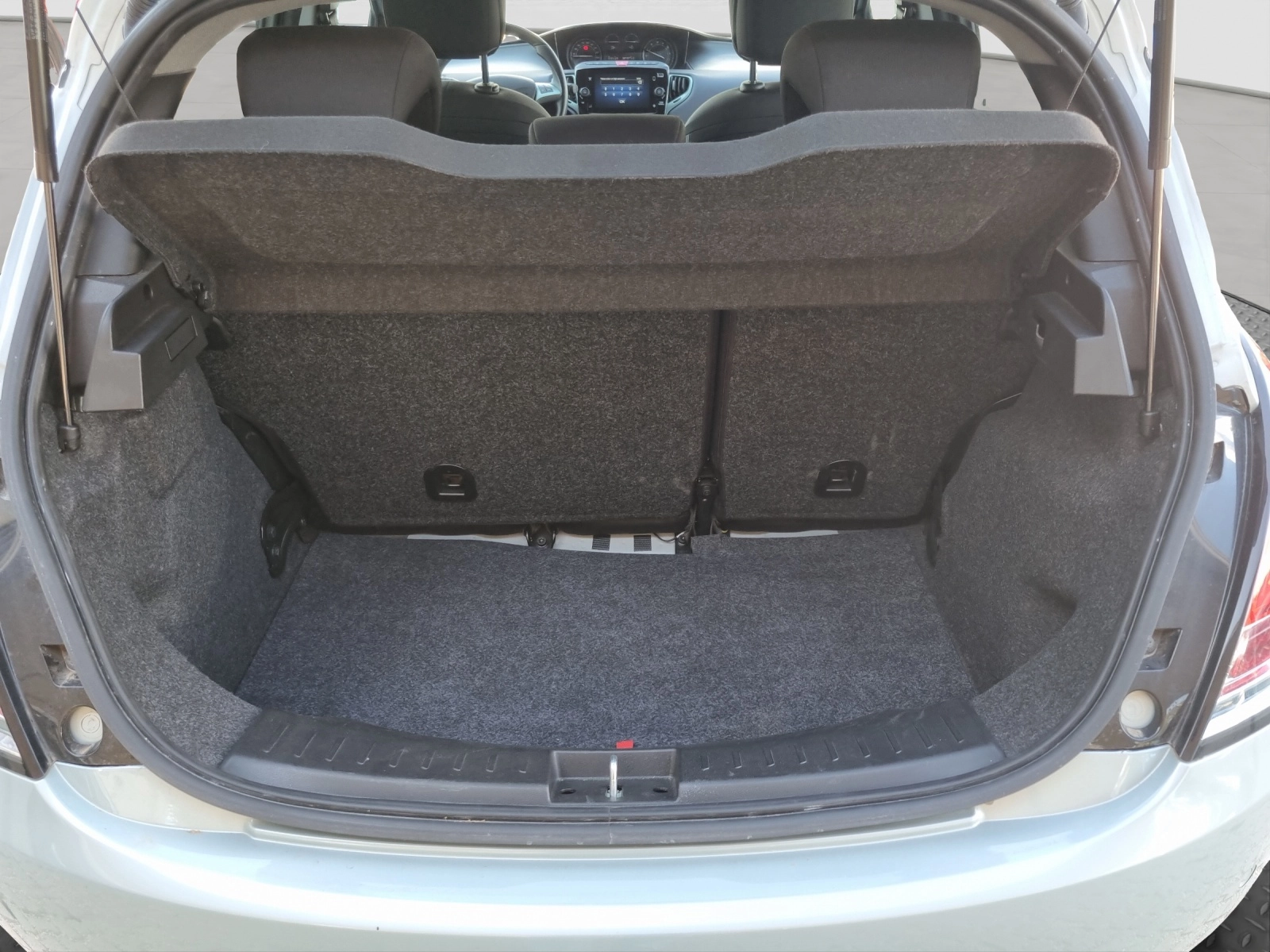 Immagine 11 Lancia Ypsilon