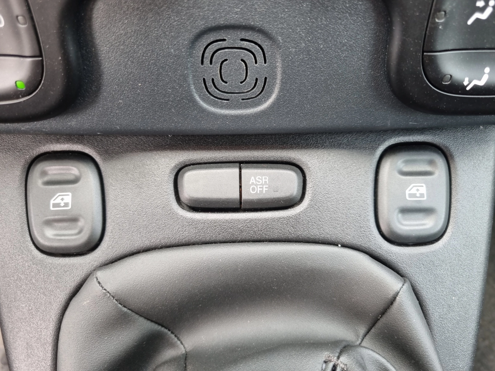 Immagine 17 Fiat Panda Cross