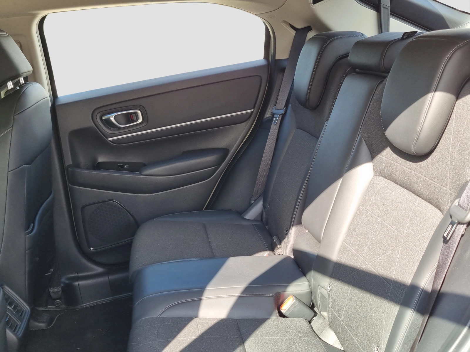 Immagine 10 Honda HR-V e:HEV Hybrid