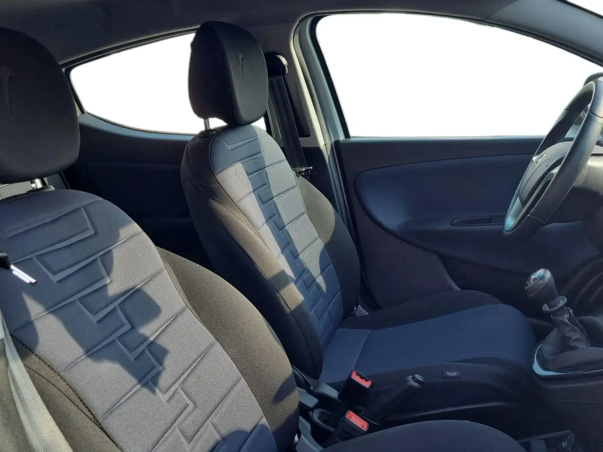 Immagine 13 Lancia Ypsilon