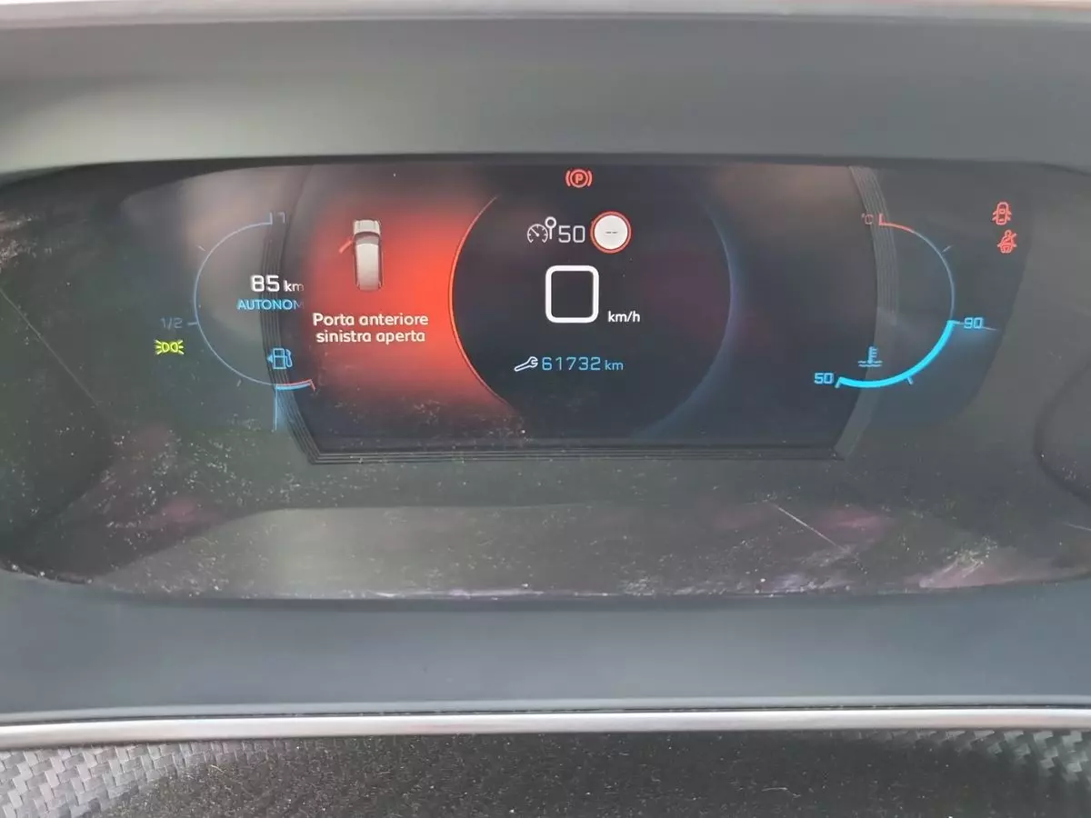 Immagine 10 Peugeot 2008