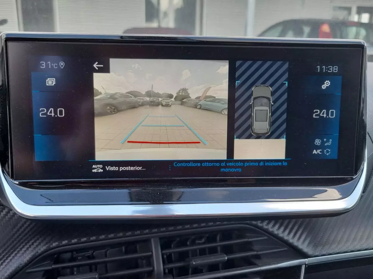 Immagine 14 Peugeot 2008