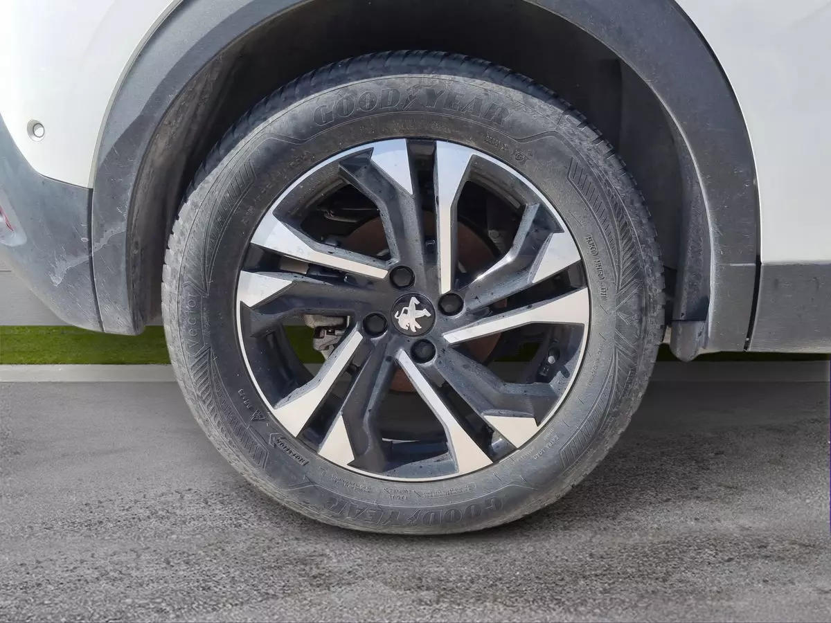 Immagine 8 Peugeot 2008