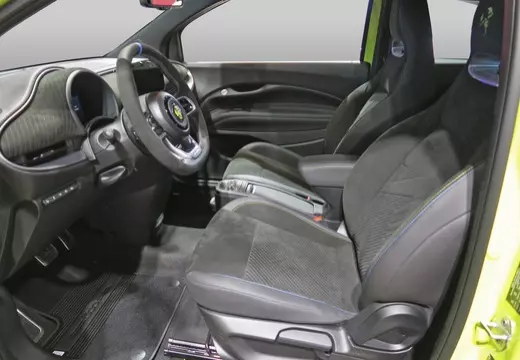 Immagine 8 Abarth 500e