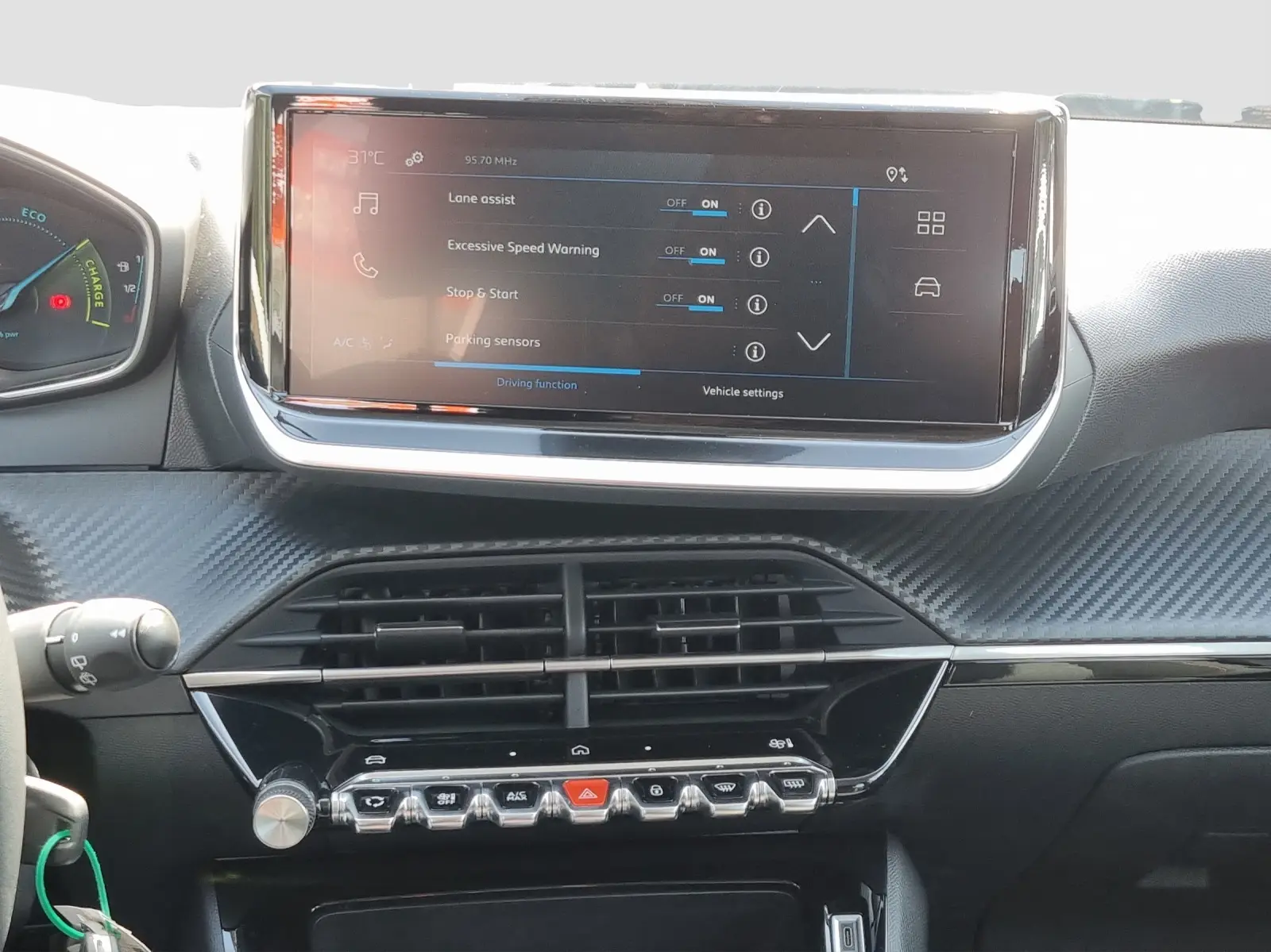 Immagine 15 Peugeot 208