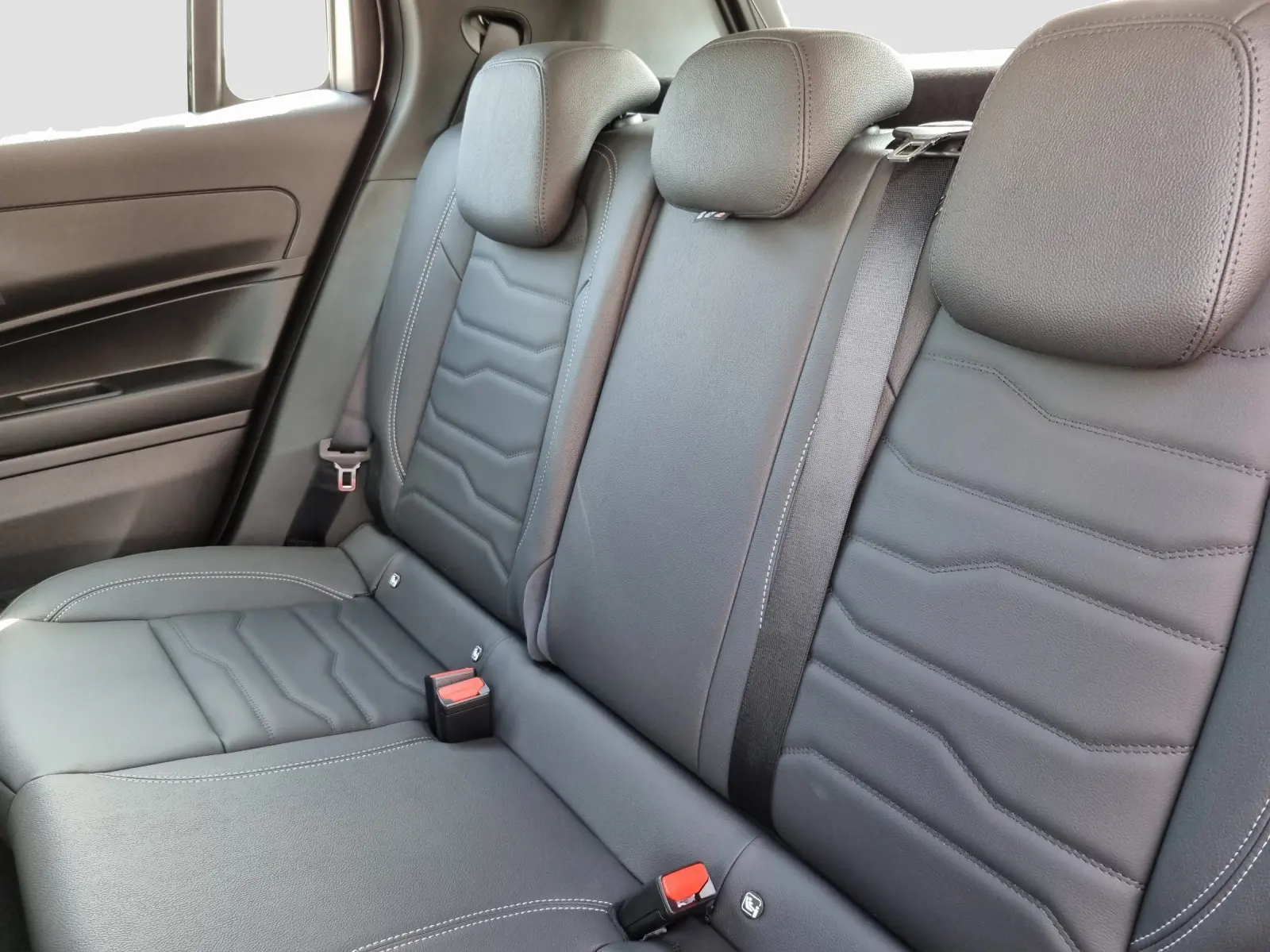 Immagine 10 Jeep Avenger