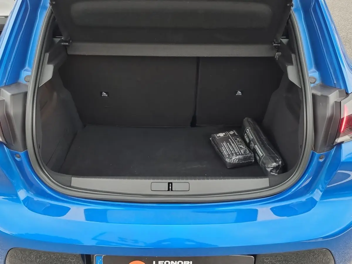 Immagine 7 Peugeot 208