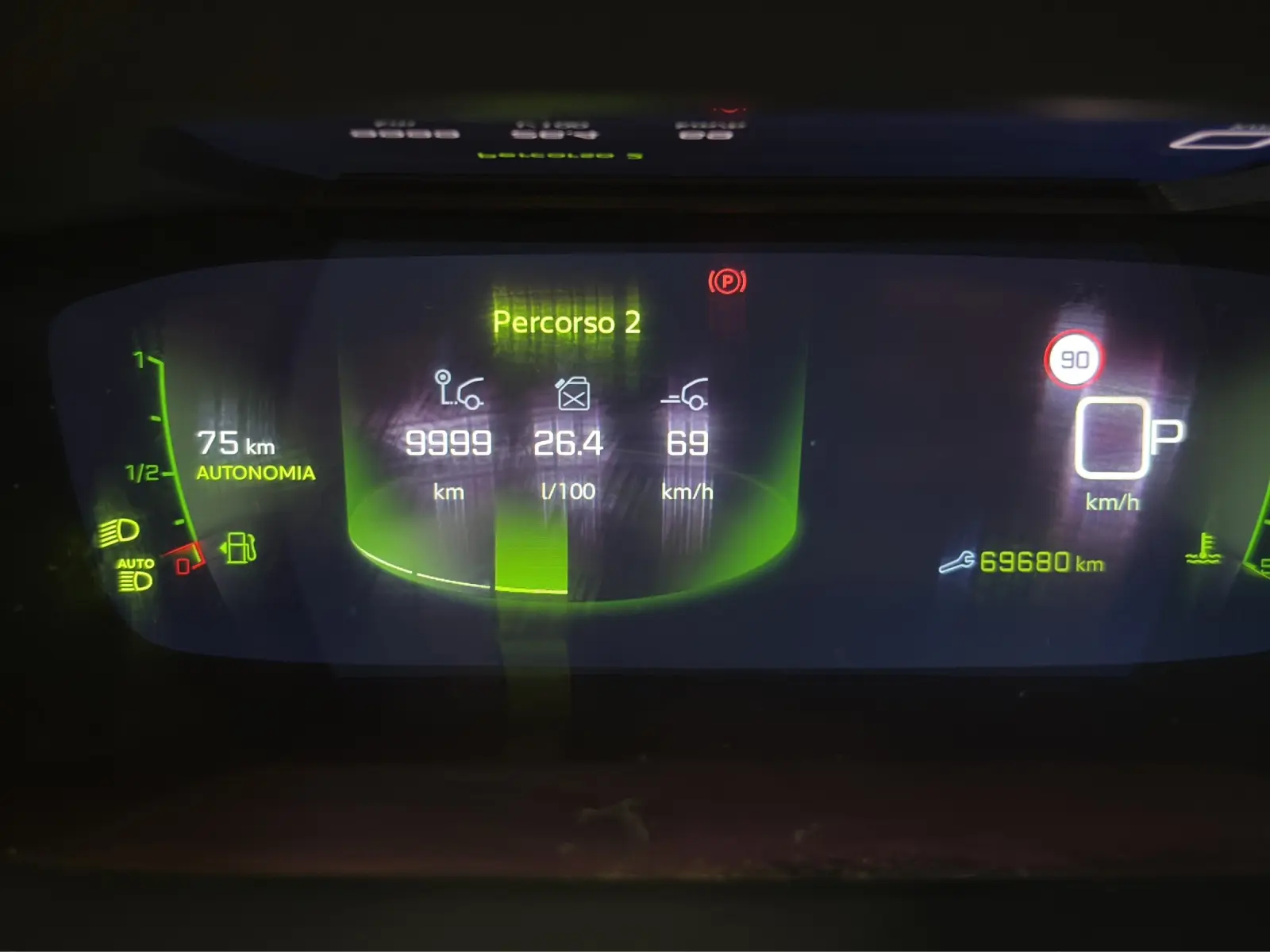 Immagine 18 Peugeot 2008