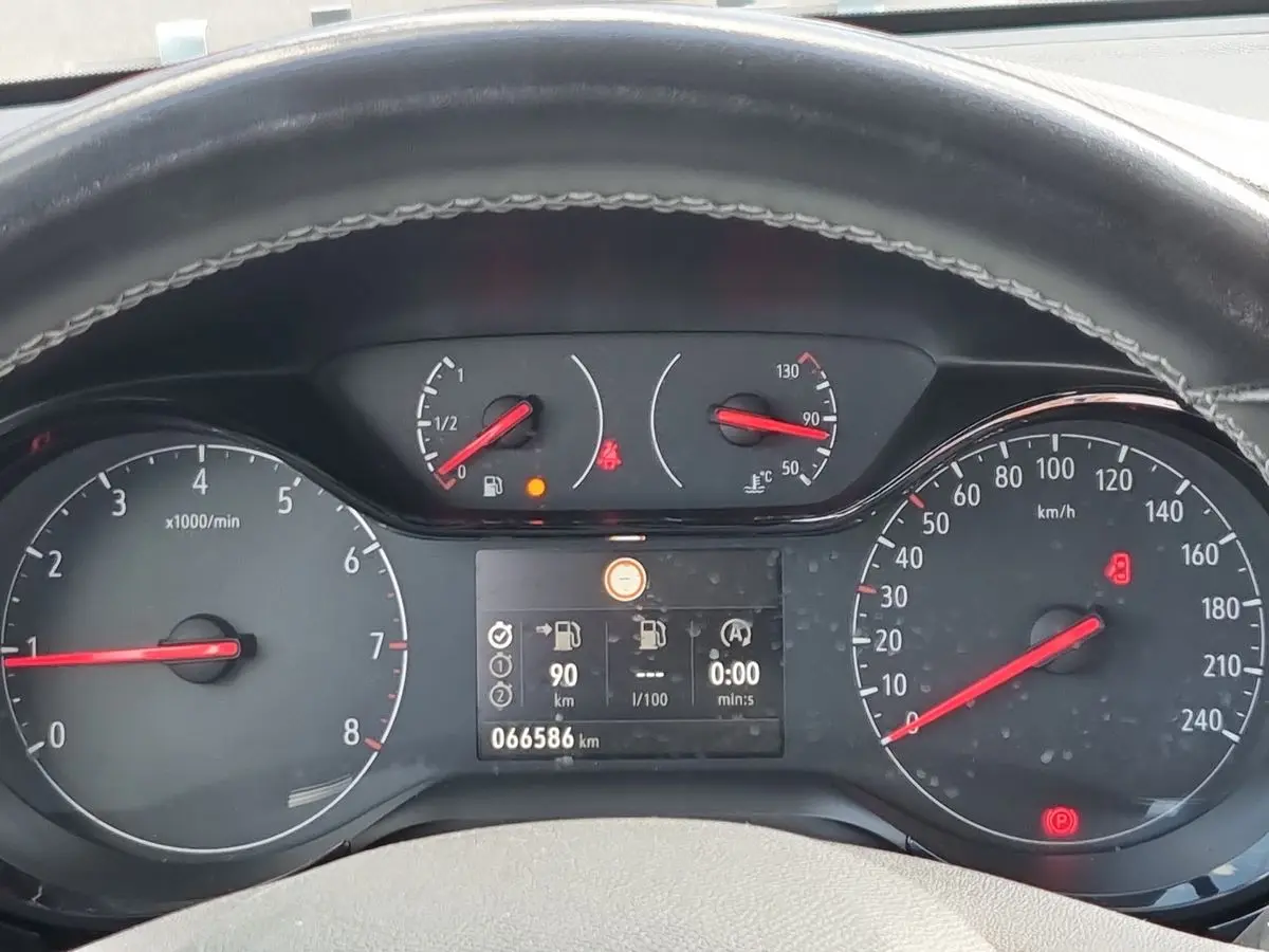 Immagine 12 Opel Corsa 5 porte