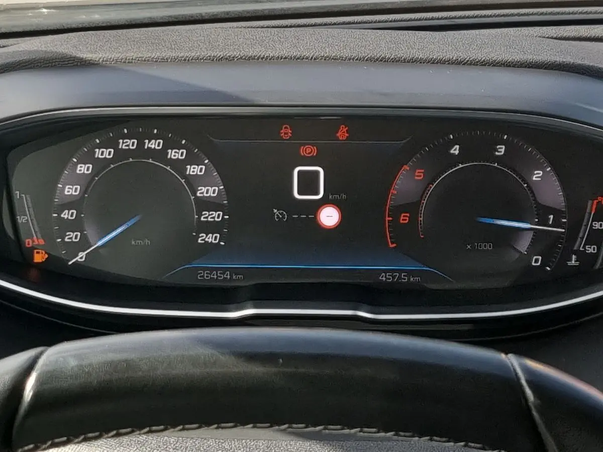 Immagine 12 Peugeot 3008