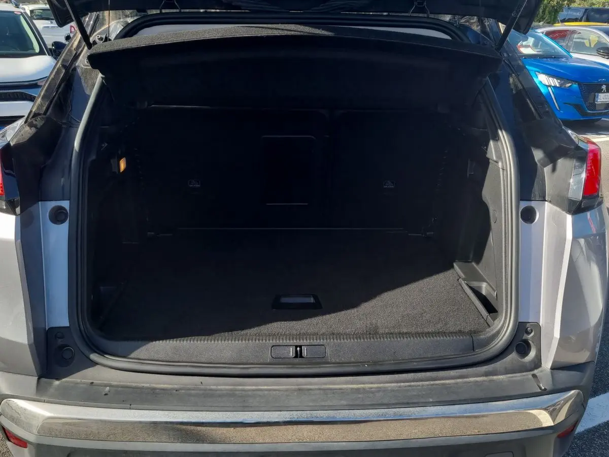 Immagine 7 Peugeot 3008