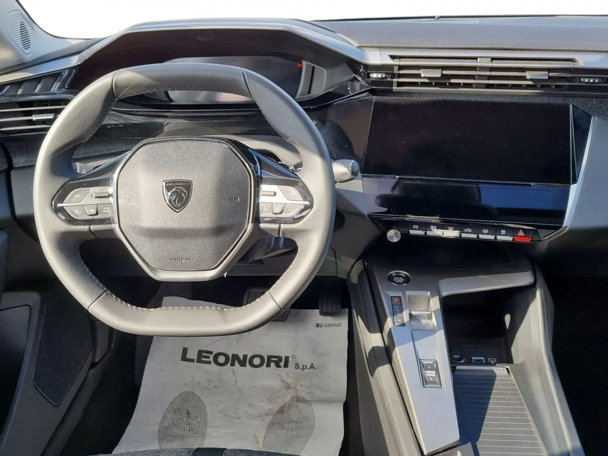 Immagine 10 Peugeot 408