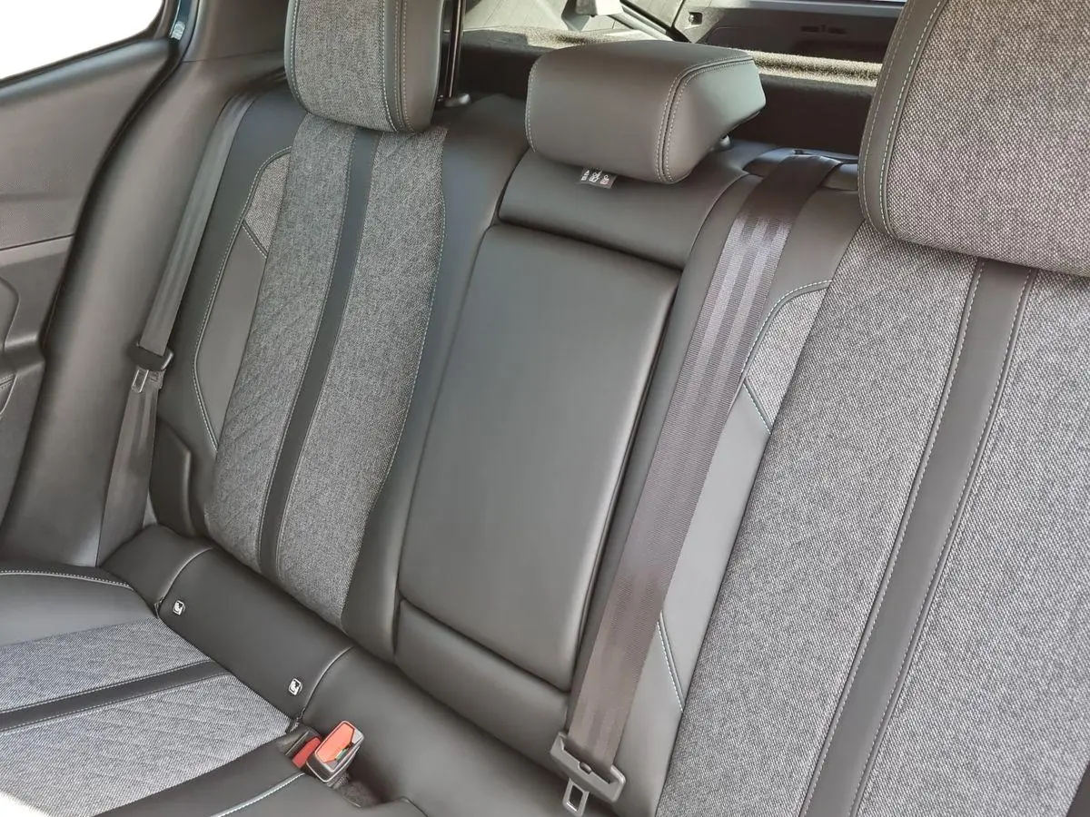 Immagine 13 Peugeot 408