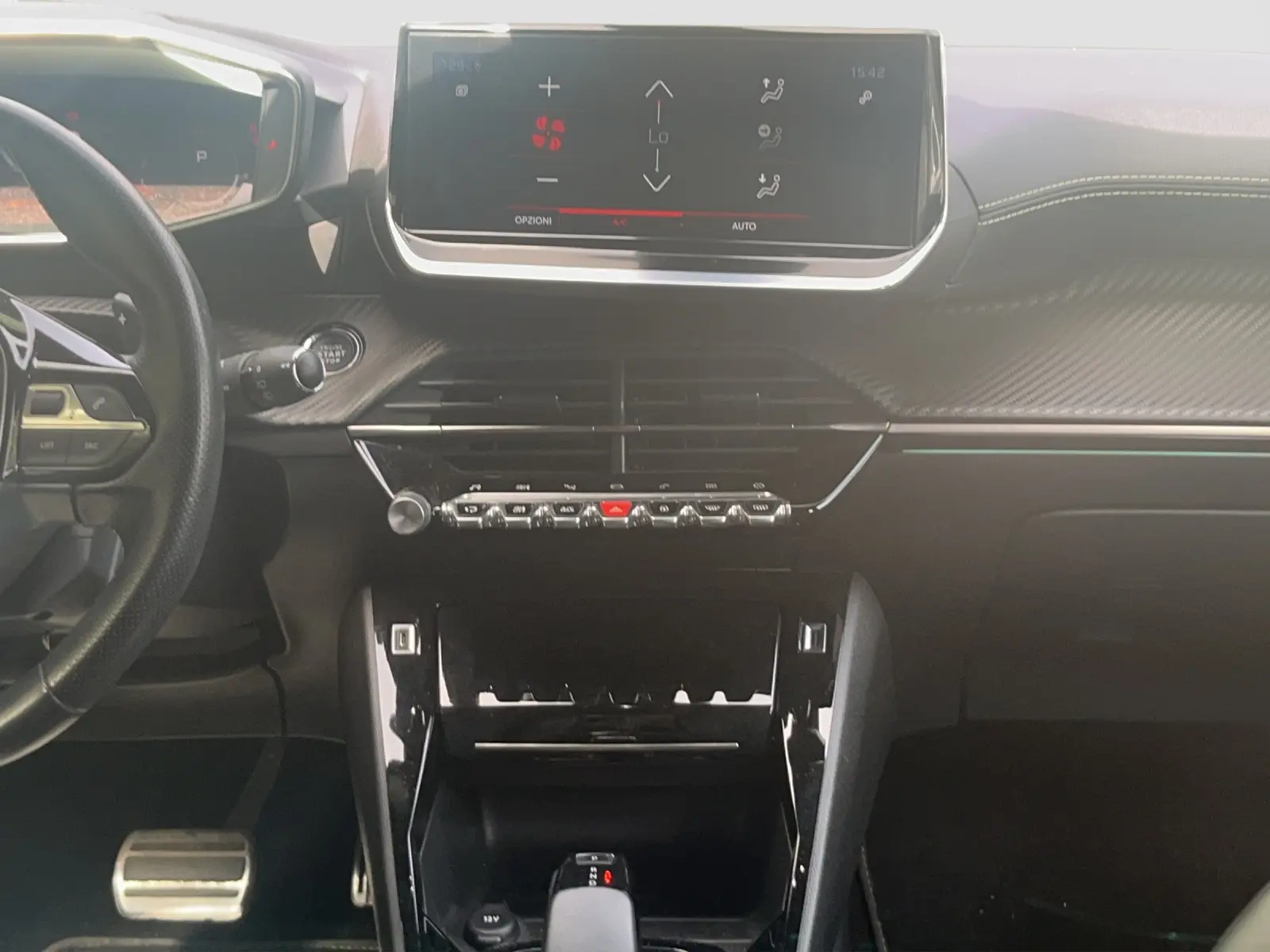 Immagine 14 Peugeot 2008