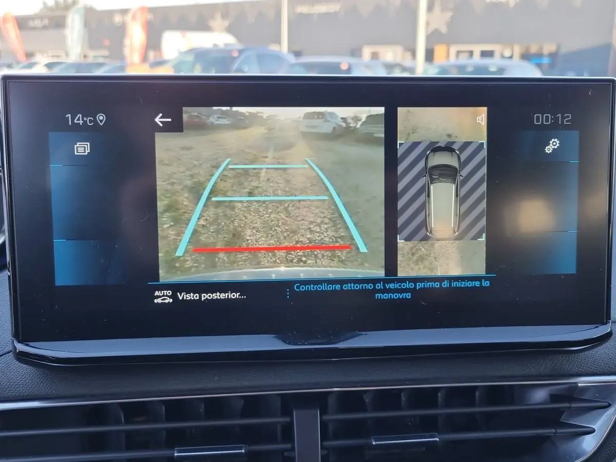 Immagine 16 Peugeot 5008