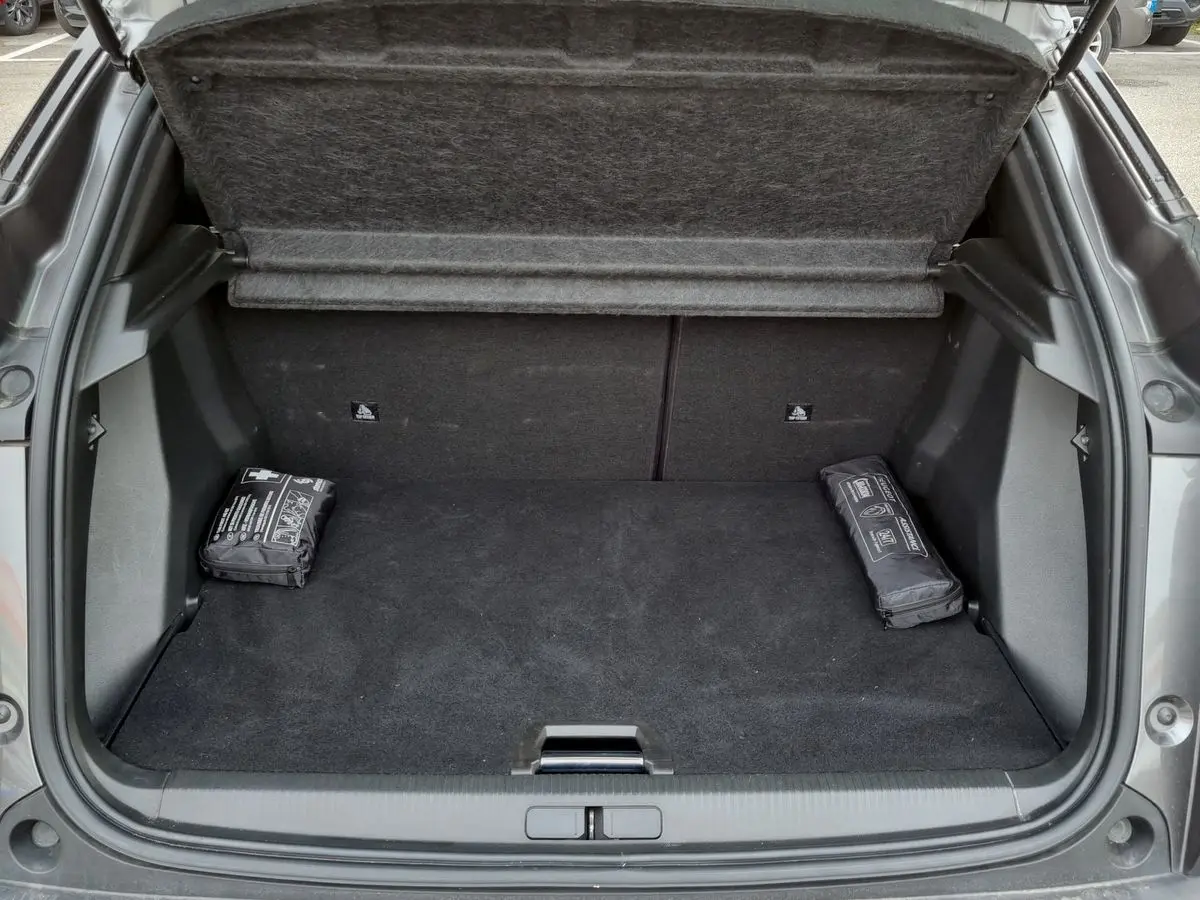 Immagine 7 Peugeot 2008