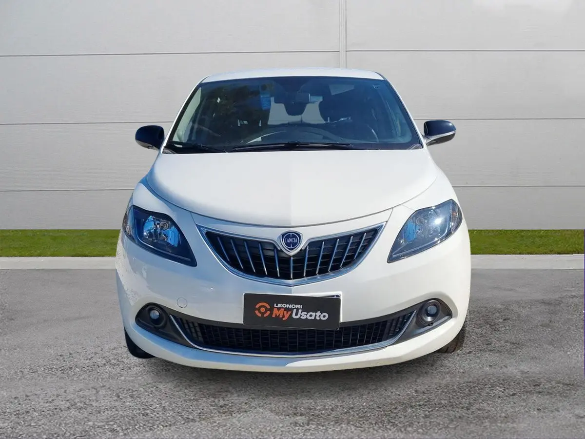 Foto 2 Lancia Ypsilon