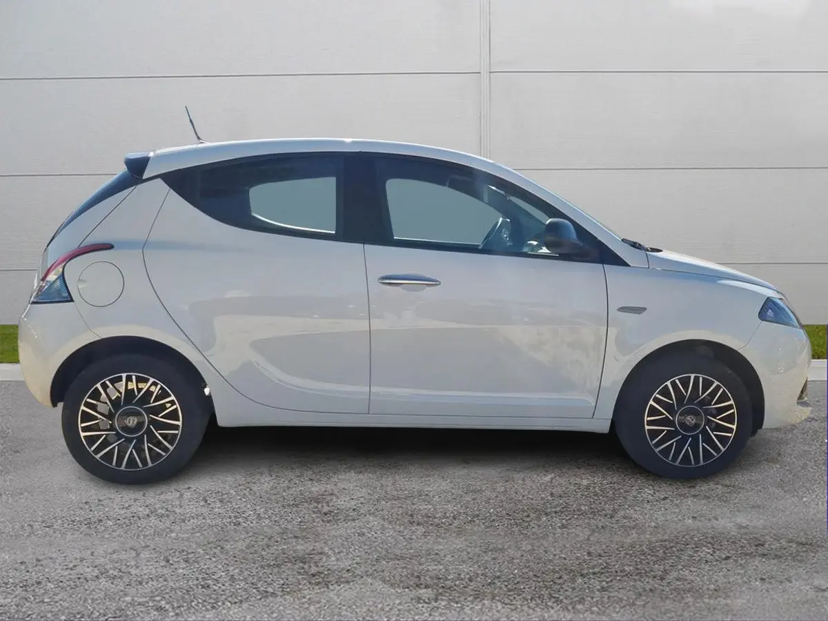 Foto 4 Lancia Ypsilon