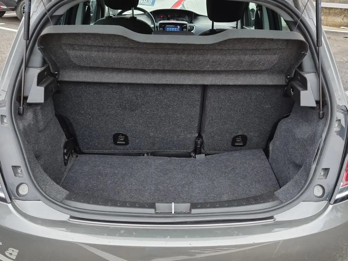 Immagine 7 Lancia Ypsilon