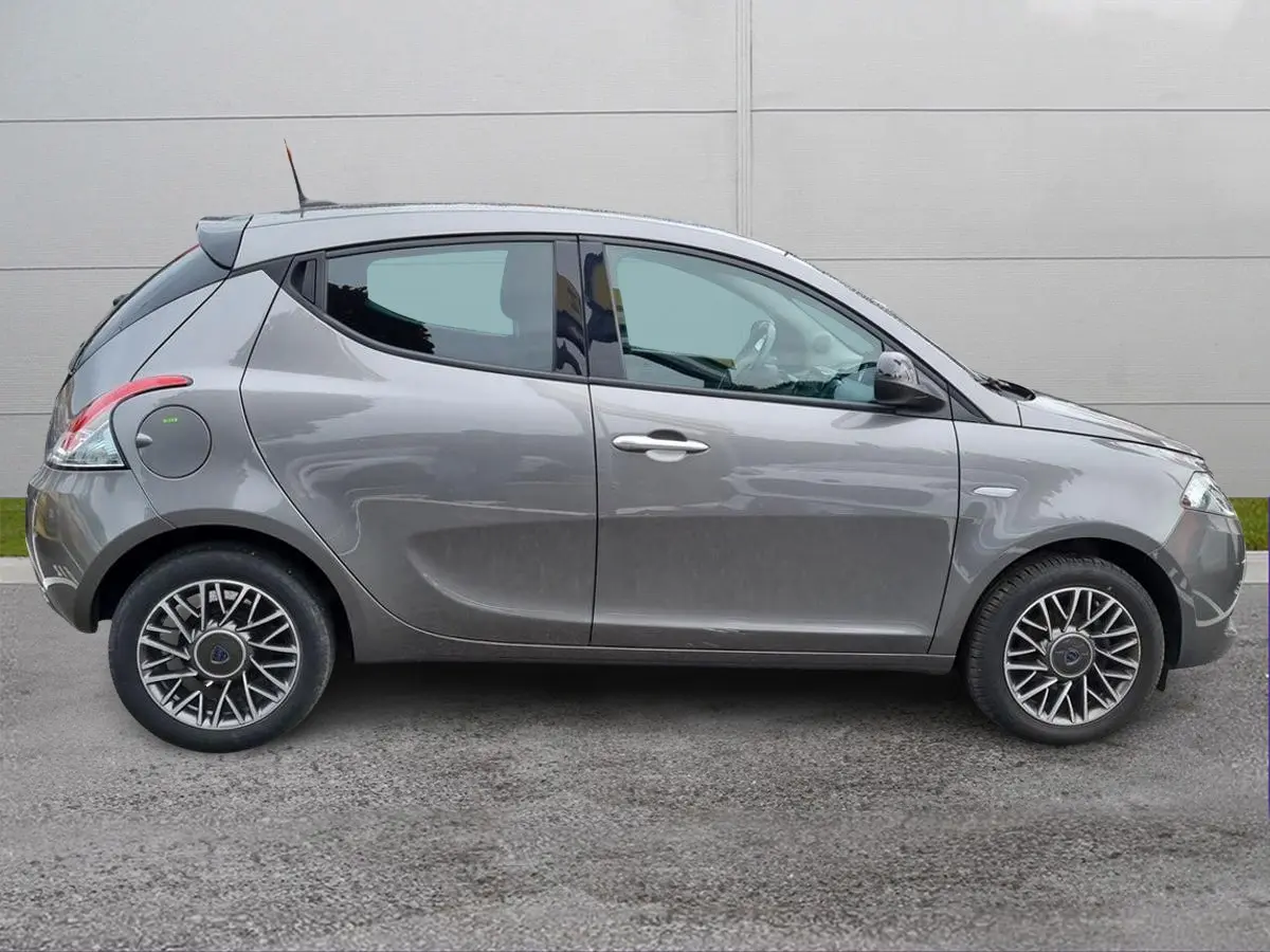 Foto 4 Lancia Ypsilon