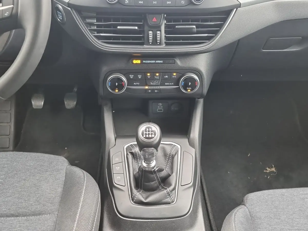 Immagine 11 Ford Focus Wagon