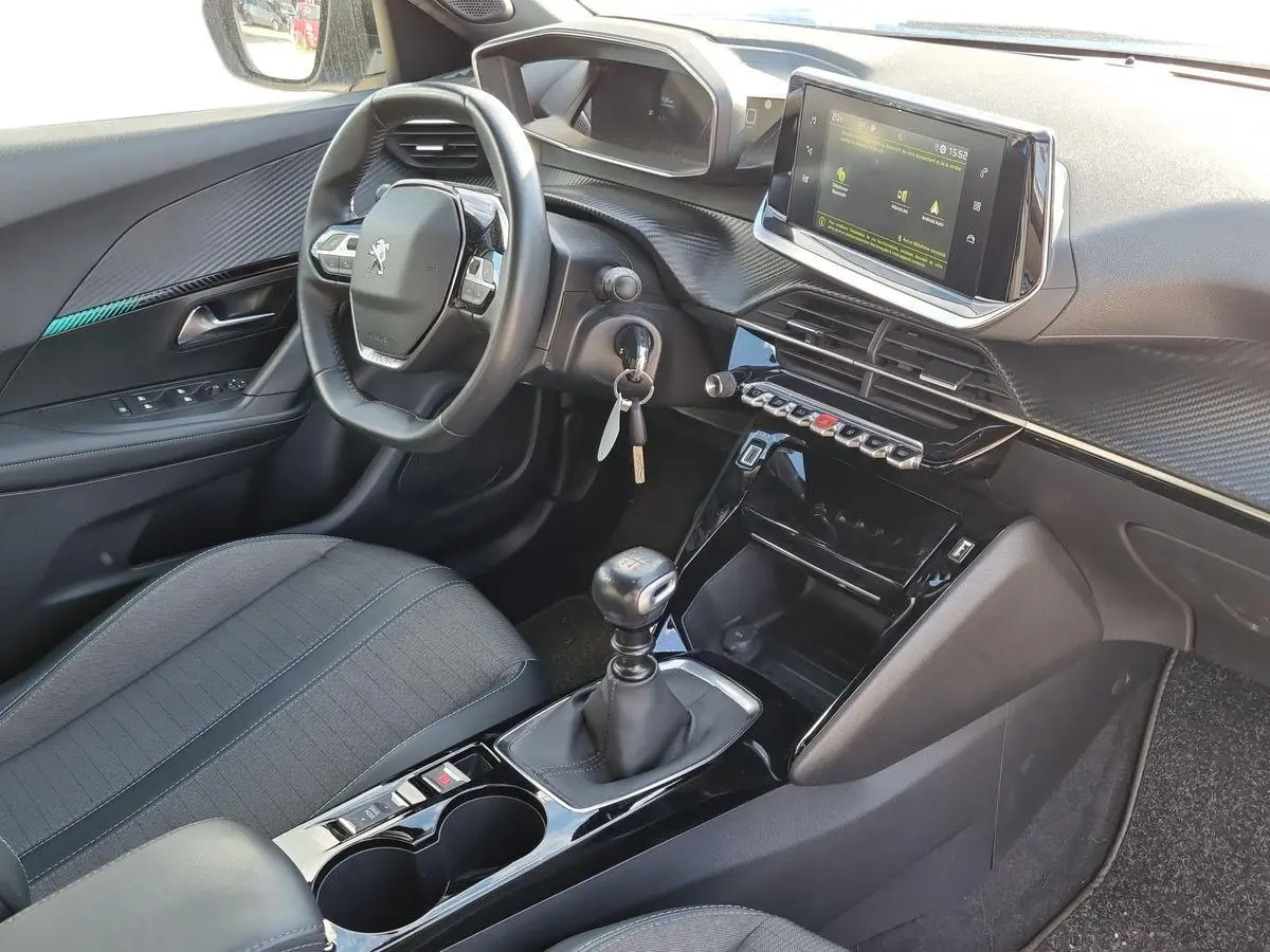 Immagine 14 Peugeot 2008