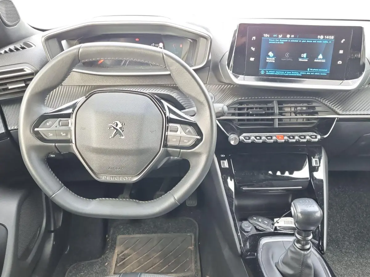 Immagine 10 Peugeot 2008