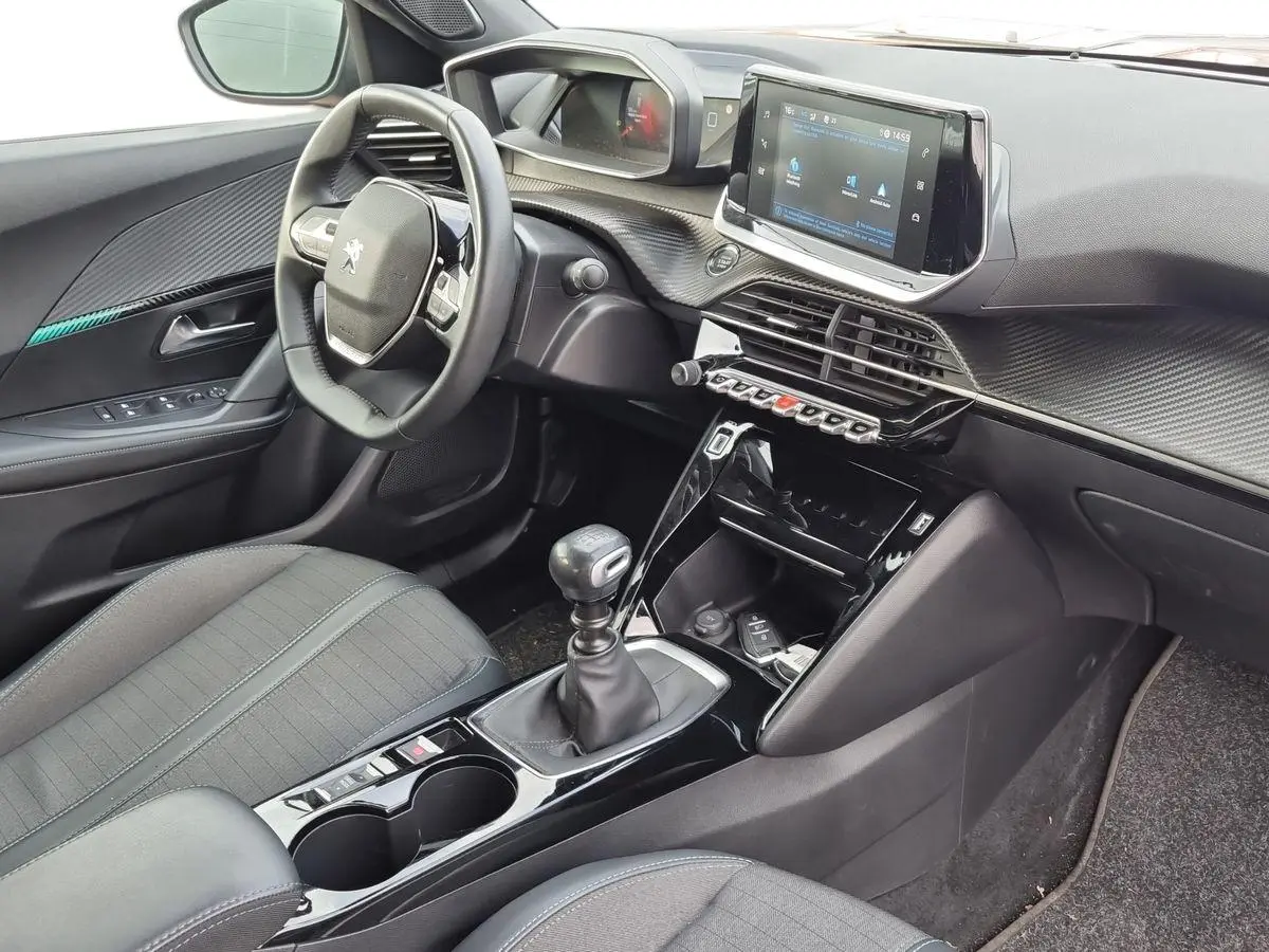 Immagine 14 Peugeot 2008