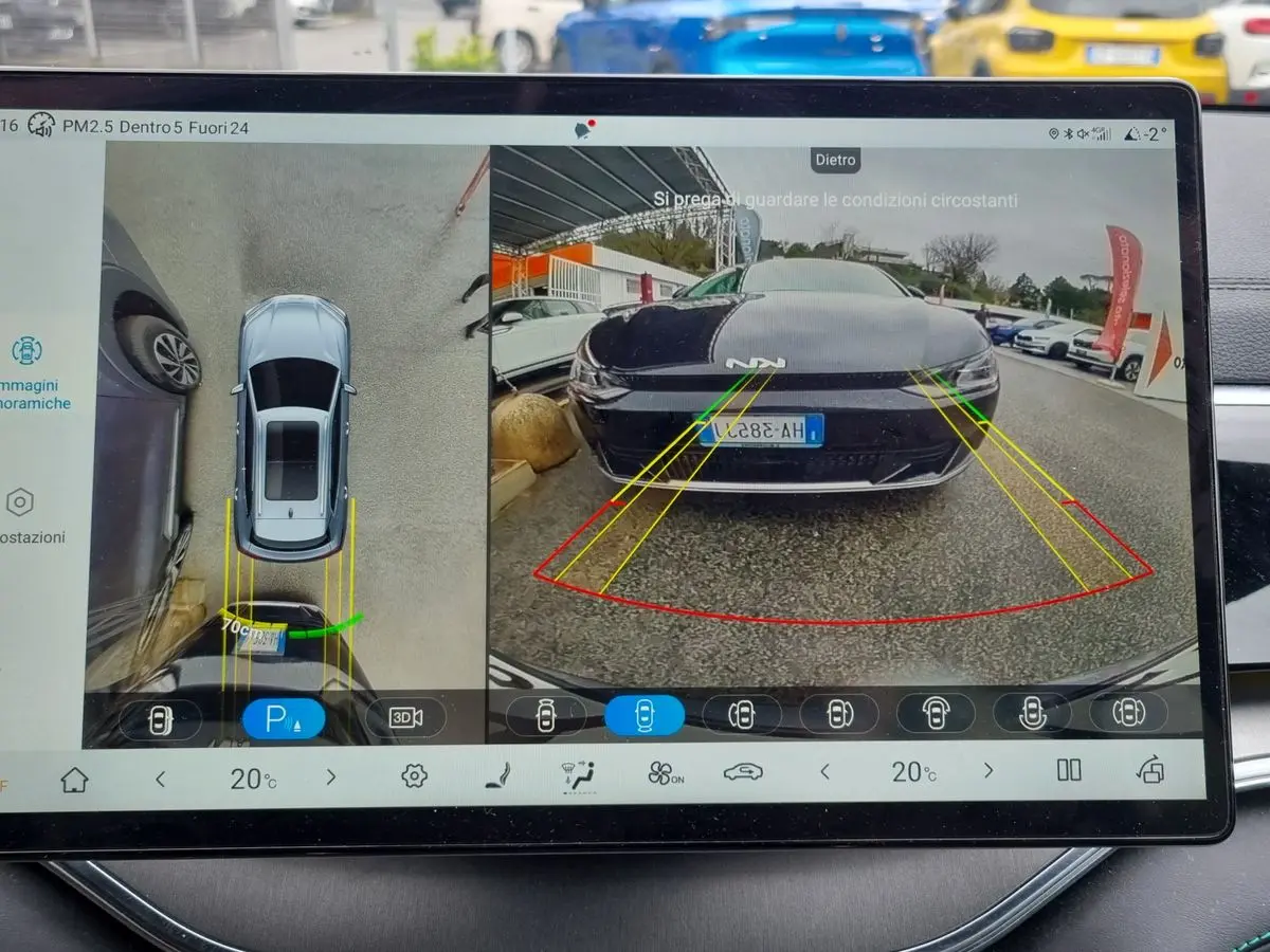 Immagine 16 BYD Seal U DM-i